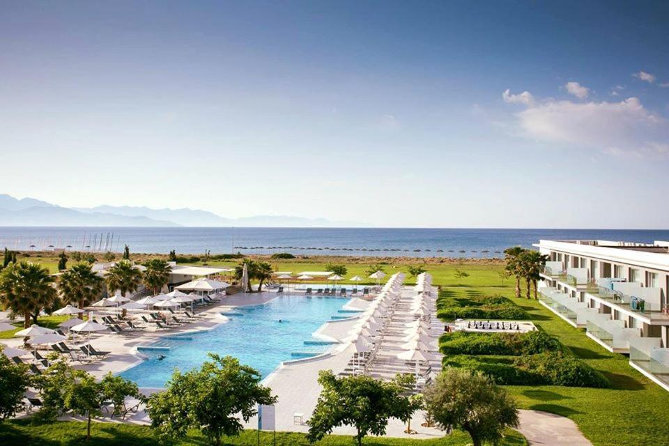 Neilson Messini Activity Beach Club Kalamata Exterior foto